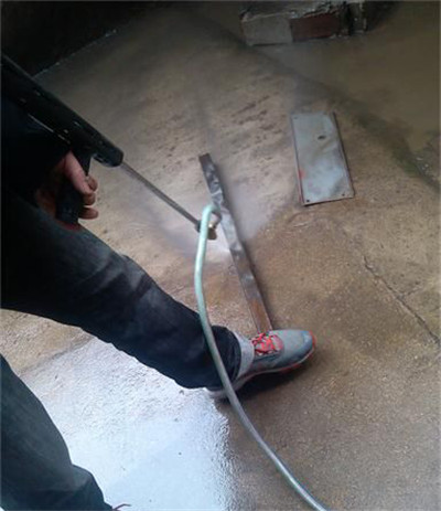 水噴砂除銹案例2.jpg 水噴砂除銹案例2.jpg