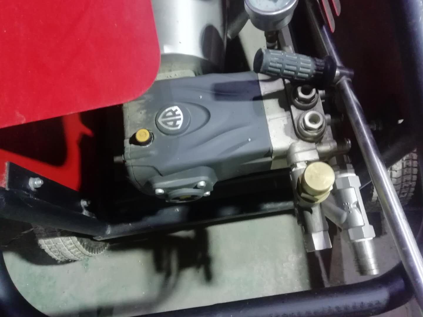 1557720509827009.jpg 高壓清洗機(jī),進(jìn)口高壓清洗機(jī),高壓清洗機(jī)價(jià)格,超高壓清洗機(jī)